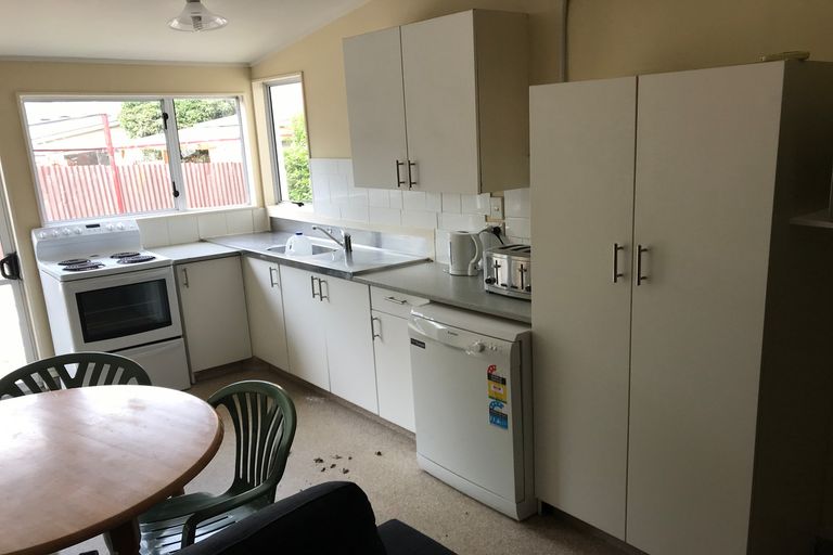 Photo of property in 118 Frederick Street, North Dunedin, Dunedin, 9016