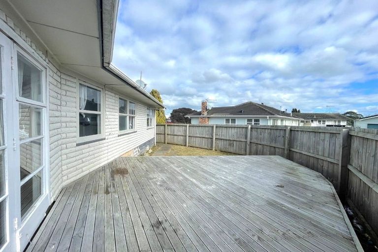 Photo of property in 12 Jenkins Place, Manurewa East, Auckland, 2102