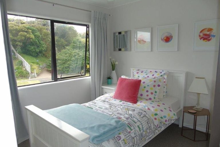 Photo of property in 35 Weggery Drive, Waikanae Beach, Waikanae, 5036