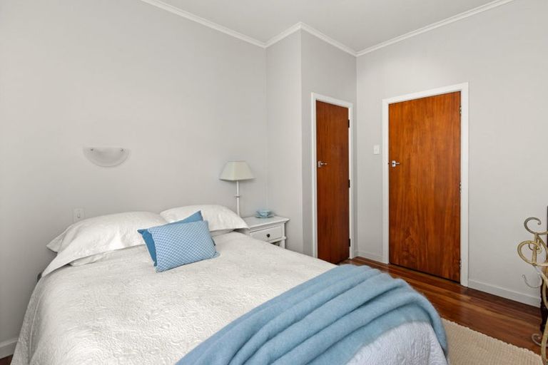 Photo of property in 153 Gloucester Street, Taradale, Napier, 4112