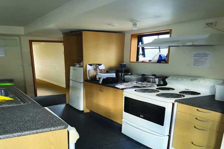 Photo of property in 1/63 Queen Street, North Dunedin, Dunedin, 9016