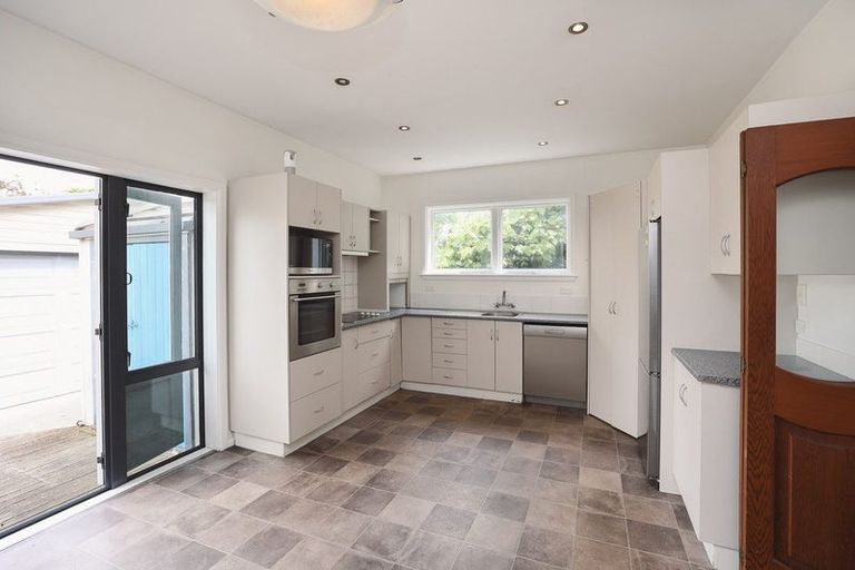 Photo of property in 19 Tika Street, Riccarton, Christchurch, 8041