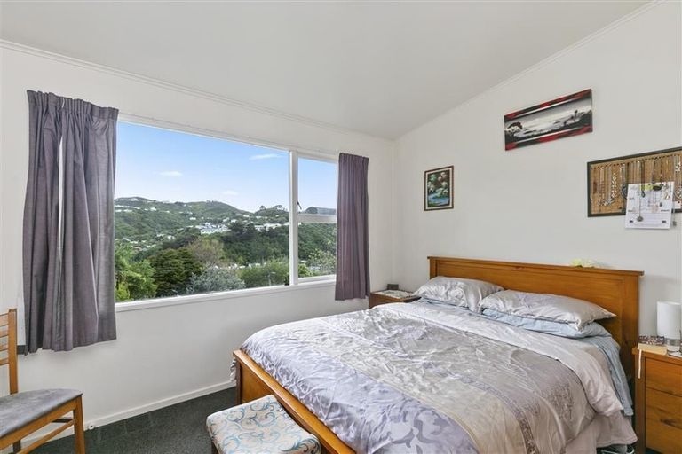 Photo of property in 19a Collier Avenue, Karori, Wellington, 6012