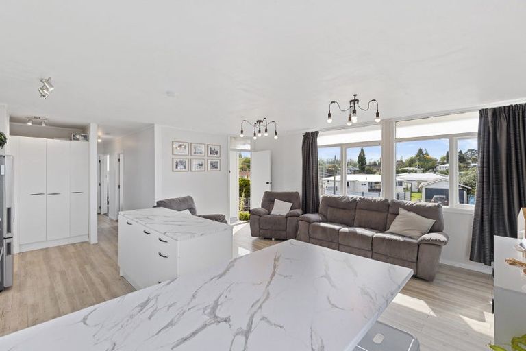 Photo of property in 12 Tee Street, Putaruru, 3411