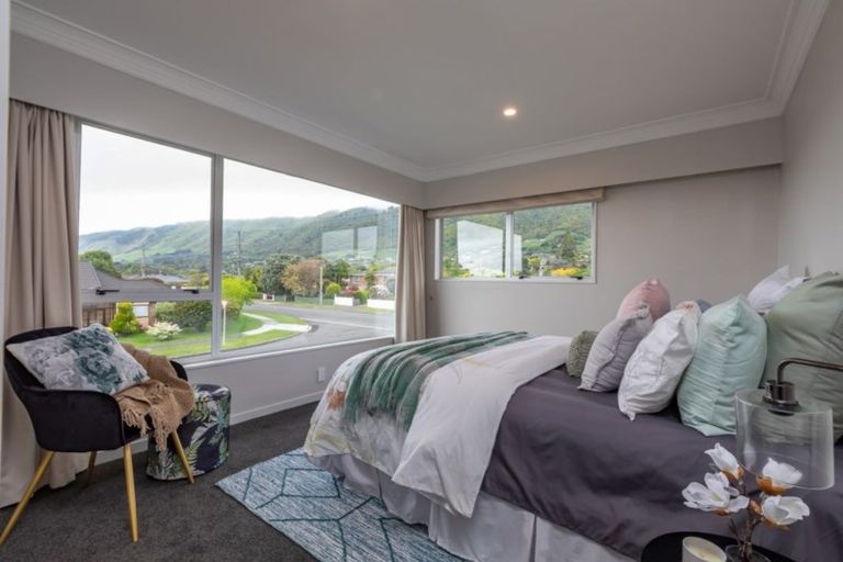 Photo of property in 2a Sylvan Avenue, Waikanae, 5036