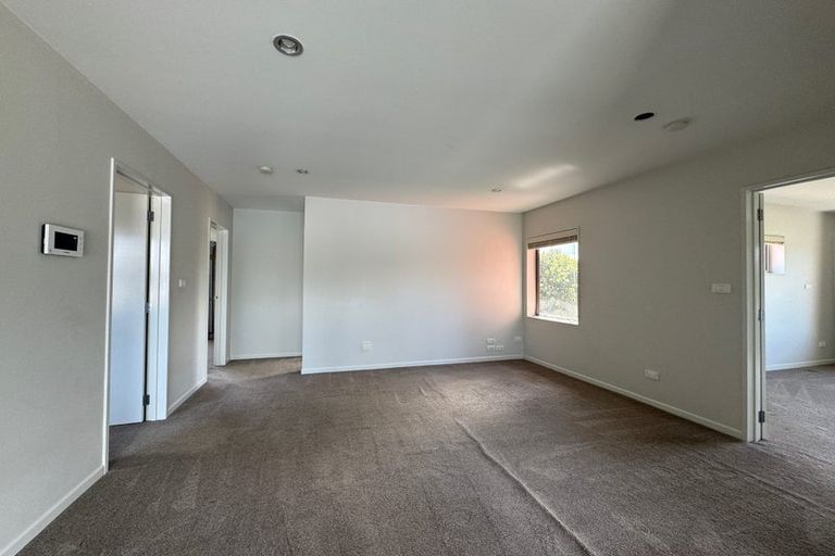 Photo of property in 55a Te Kanawa Crescent, Henderson, Auckland, 0610