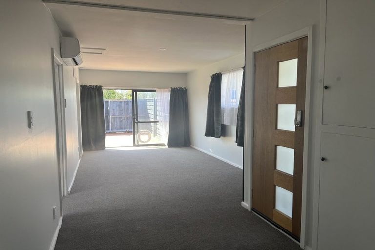 Photo of property in 2/76 Estuary Road, New Brighton, Christchurch, 8061