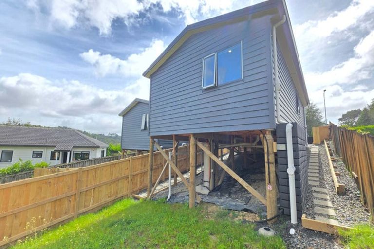 Photo of property in 40 Anne Mclean Drive, Bayview, Auckland, 0629