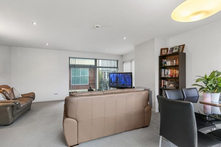 Photo of property in 5d/10 Park Avenue, Epuni, Lower Hutt, 5011