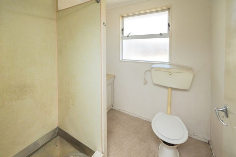 Photo of property in 4 Karyn Street, Castlecliff, Whanganui, 4501