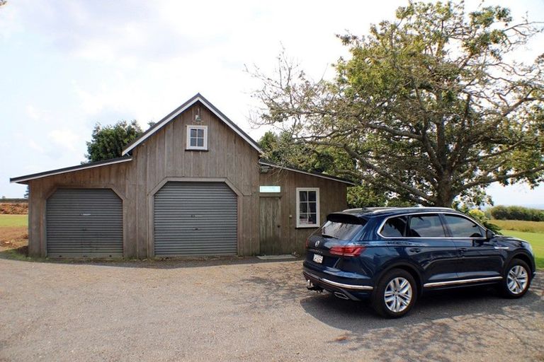 Photo of property in 309 Anzac Road, Pukekohe, 2120