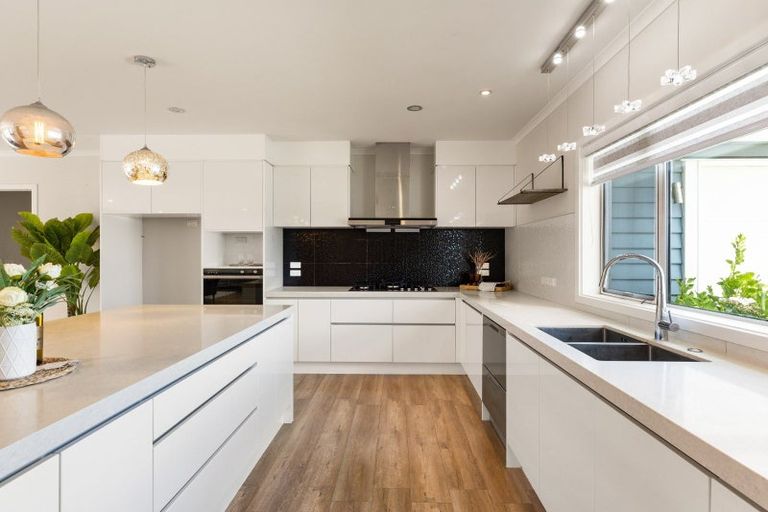 Photo of property in 13 Dulverton Rise, Flagstaff, Hamilton, 3210