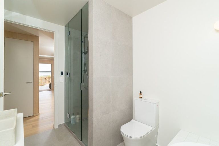 Photo of property in 8 Maataitai Road, Raglan, 3225