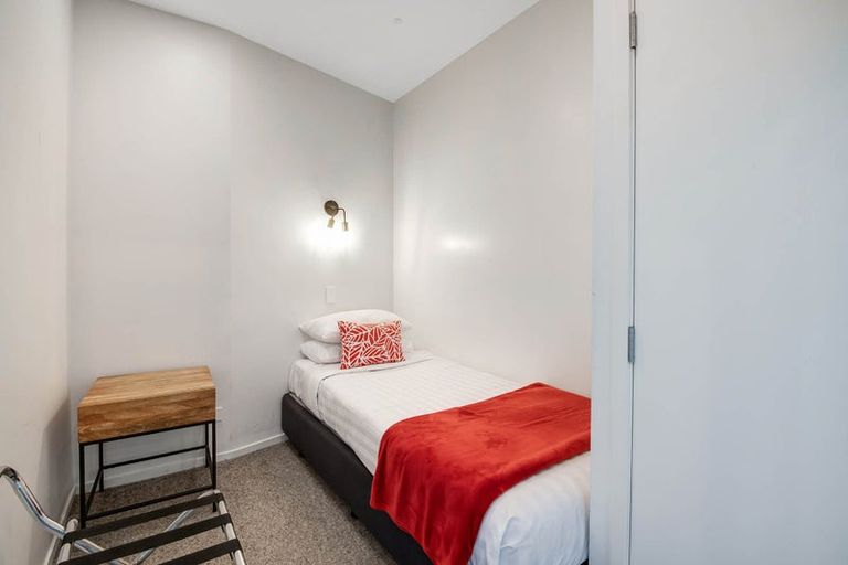 Photo of property in 1011/11 Tamariki Avenue, Kelston, Auckland, 0602