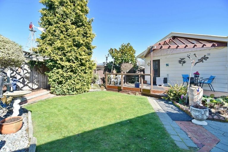 Photo of property in 11 Stalkers Road, Woodend Beach, Kaiapoi, 7691