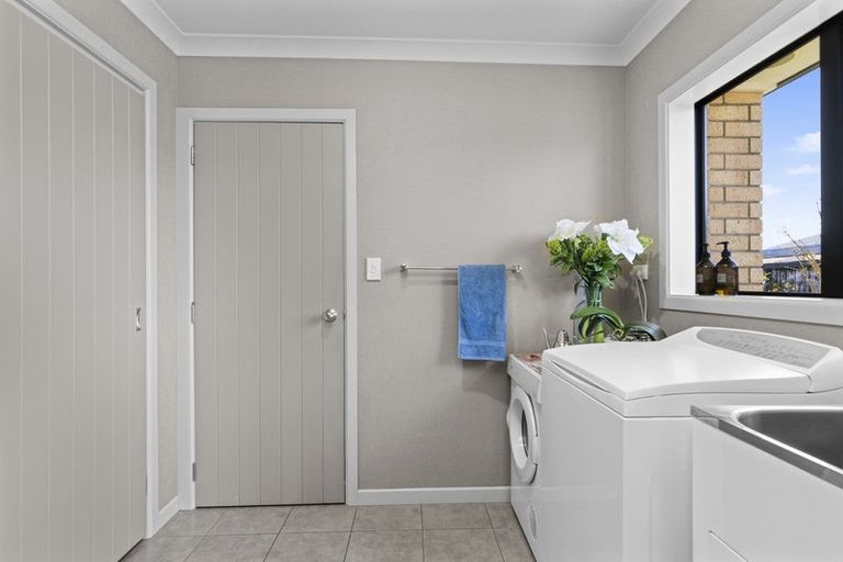 Photo of property in 2 Brancaster Place, Cambridge, 3434