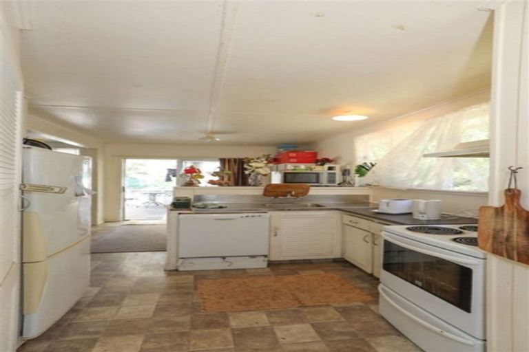 Photo of property in 30 Riverview Road, Kerikeri, 0230