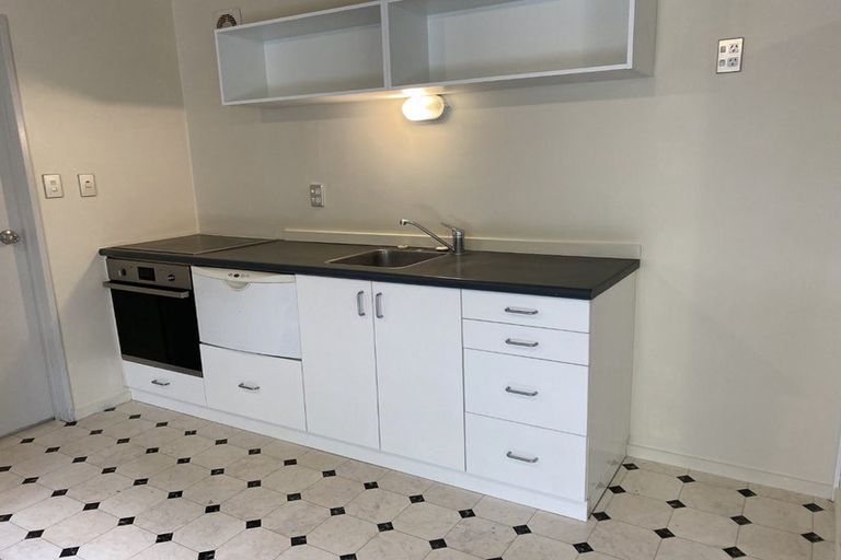 Photo of property in 1/71 Springfield Road, St Albans, Christchurch, 8014