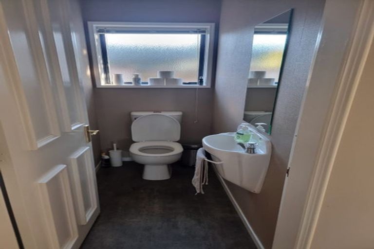 Photo of property in 24 Edward Payton Grove, Pukehangi, Rotorua, 3015