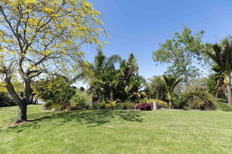 Photo of property in 282 Girls High School Road, Pukehuia, Tangiteroria, 0381