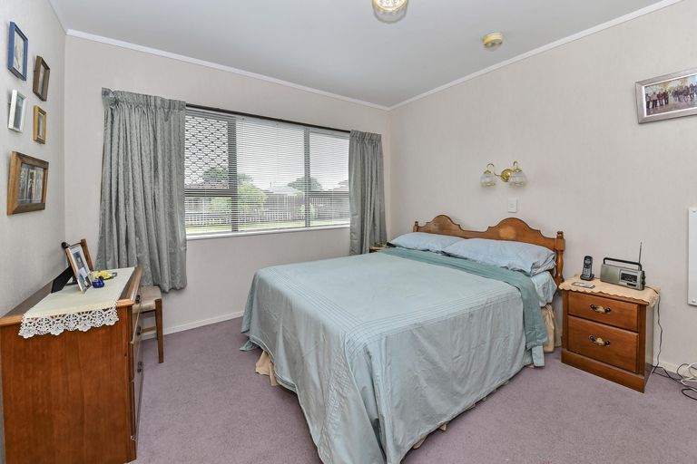 Photo of property in 1/12 Wellington Street, Papakura, 2110