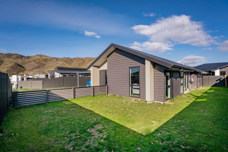 Photo of property in 6 Bradford Street, Cromwell, 9310