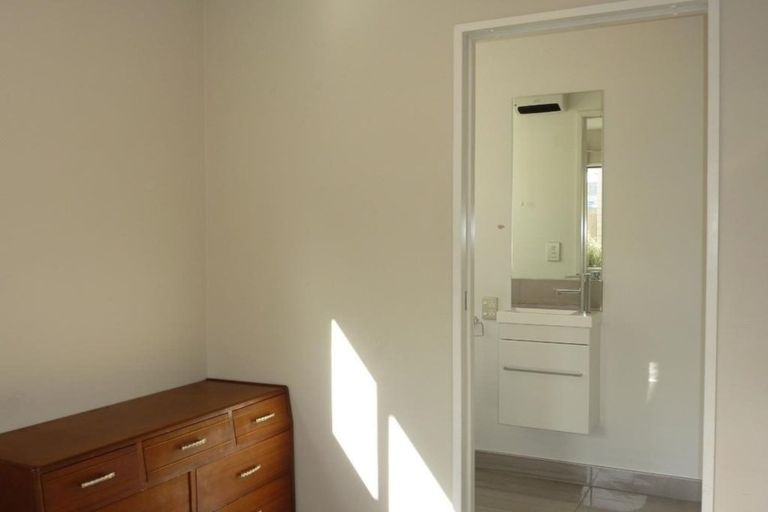 Photo of property in 28a Burke Street, Addington, Christchurch, 8024