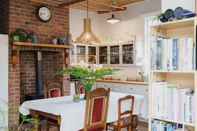 Photo of property in 2 Fifield Street, Roslyn, Dunedin, 9010