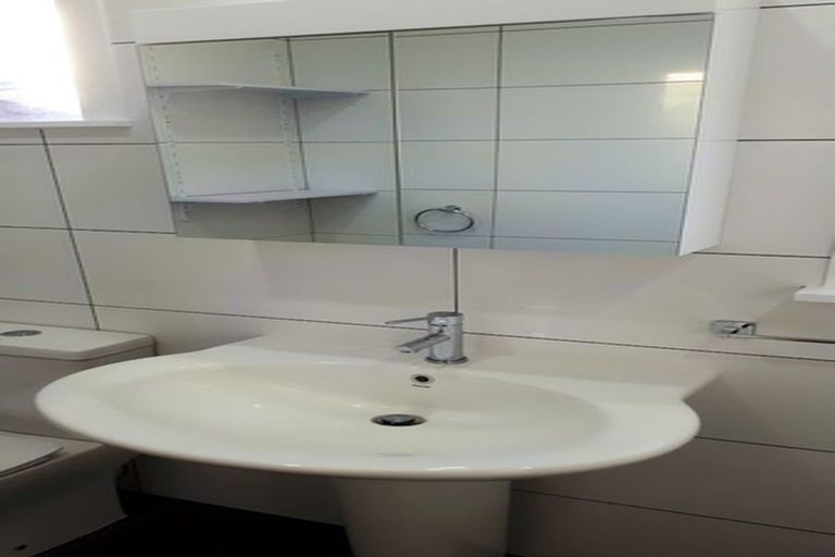 Photo of property in 34 Birdwood Road, Pukekohe, 2120