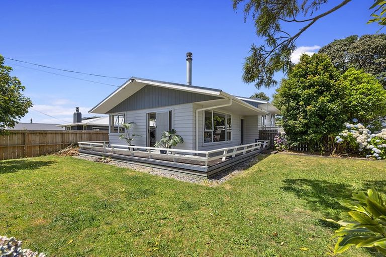 Photo of property in 217 Omata Road, Spotswood, New Plymouth, 4310