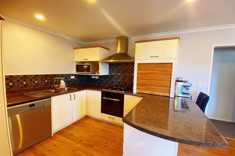 Photo of property in 18 Holford Place, Huntington, Hamilton, 3210