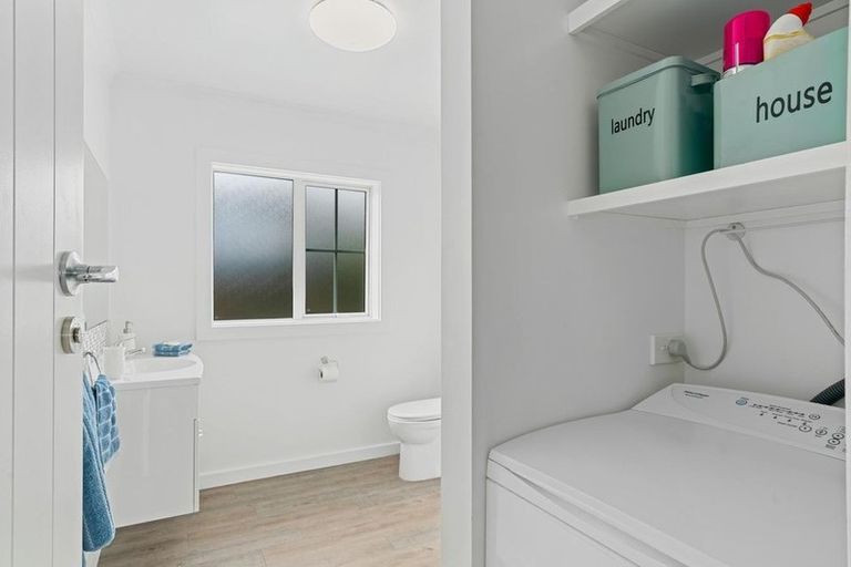 Photo of property in 18 Orient Street, Cromwell, 9310