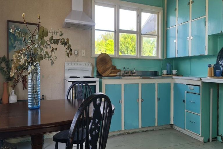 Photo of property in 16 Main Street, Marton, 4710