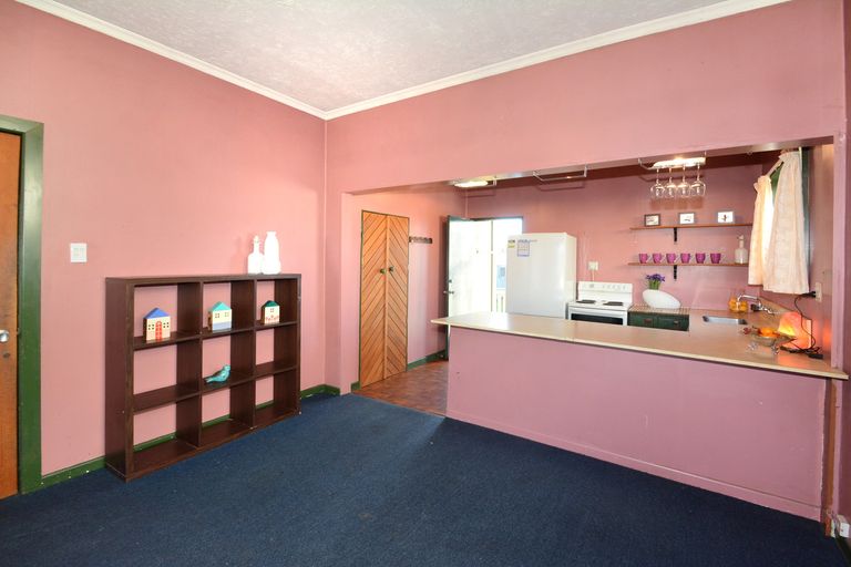 Photo of property in 17 Atkinson Street, South Dunedin, Dunedin, 9012