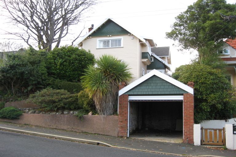 Photo of property in 18 Lynwood Avenue, Maori Hill, Dunedin, 9010