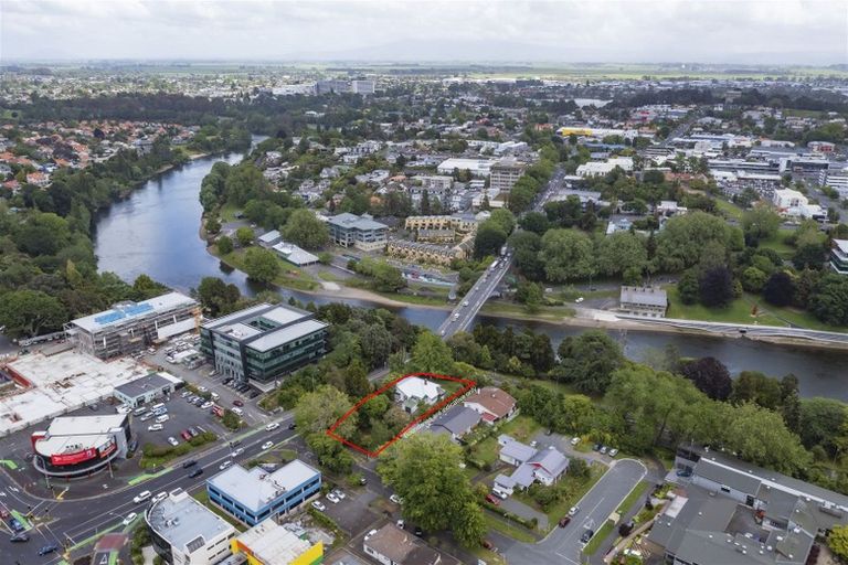 Photo of property in 1 Puutikitiki Street, Hamilton East, Hamilton, 3216