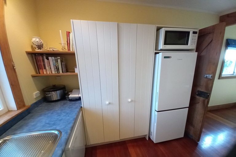 Photo of property in 96a Arawhata Road, Paraparaumu, 5032