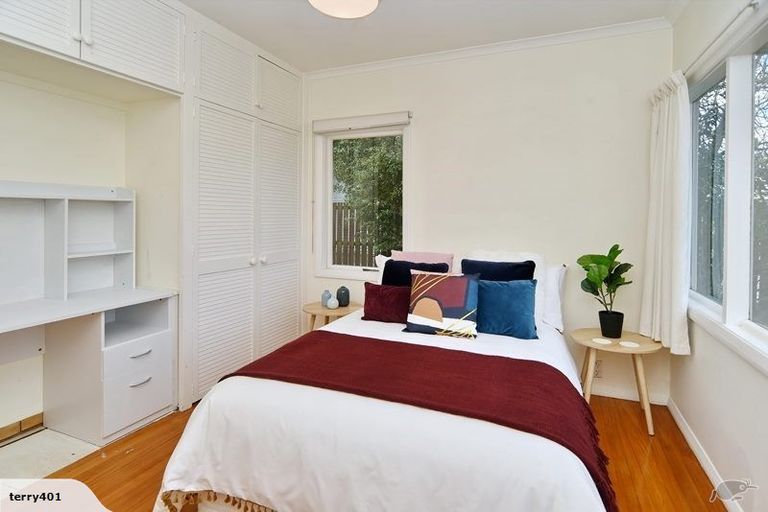 Photo of property in 182 Main North Road, Redwood, Christchurch, 8051