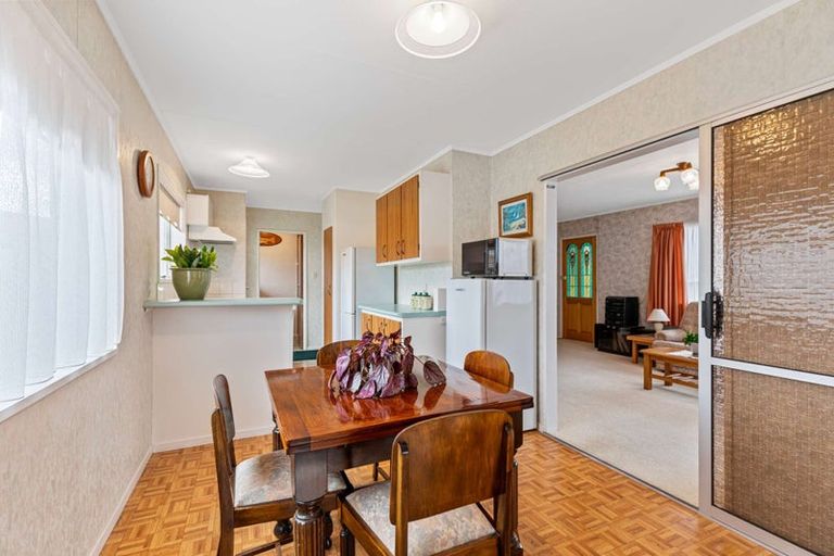 Photo of property in 4 Saunders Place, Gonville, Whanganui, 4501