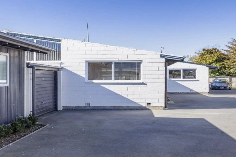 Photo of property in 72b Office Road, Merivale, Christchurch, 8014