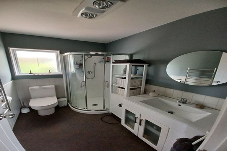 Photo of property in 429 Heatley Road, Whakapirau, Maungaturoto, 0583