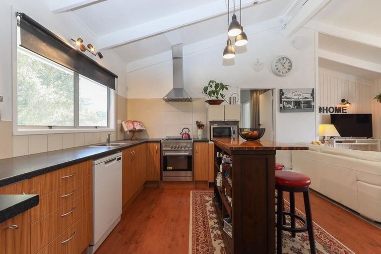 Photo of property in 9a Peter Place, Mangakakahi, Rotorua, 3015