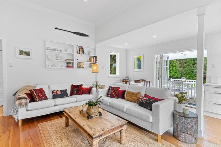 Photo of property in Wainikau, 31 Olive Grove, Mangawhai, 0573