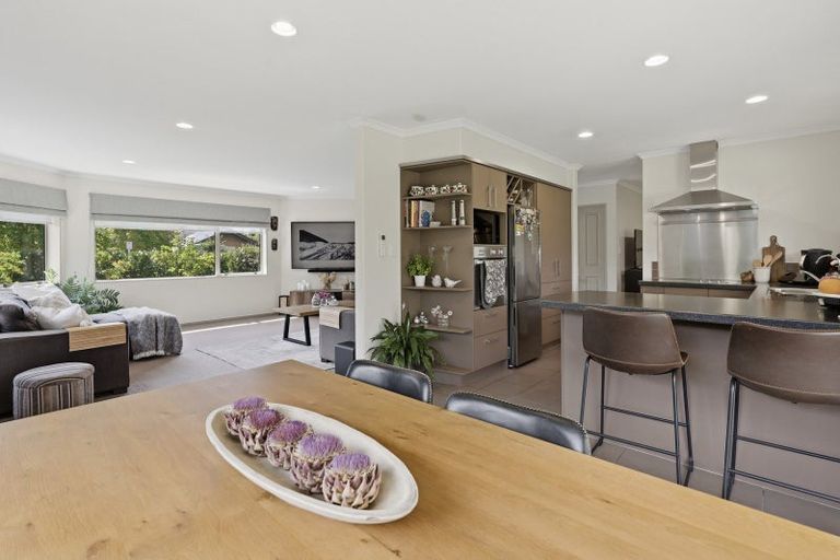 Photo of property in 10 Emmerdale Place, Ohauiti, Tauranga, 3112