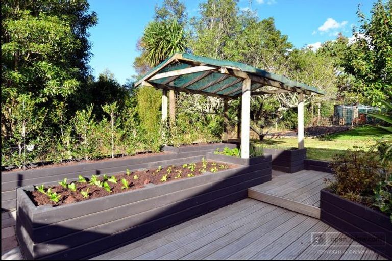 Photo of property in 40 Top Road, Dairy Flat, Albany, 0792