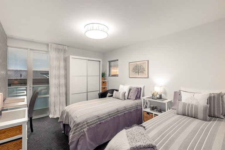 Photo of property in 12 Harry Ell Drive, Cashmere, Christchurch, 8022