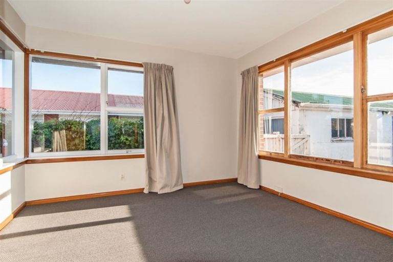 Photo of property in 33 Coronation Street, Spreydon, Christchurch, 8024