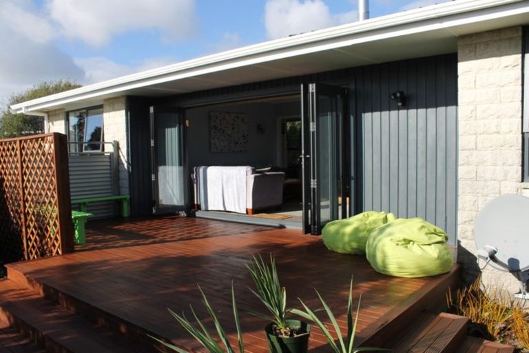 Photo of property in 23 Ngahue Crescent, Carters Beach, Westport, 7825