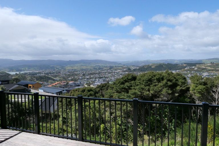 Photo of property in 11/30 Adventure Drive, Whitby, Porirua, 5024