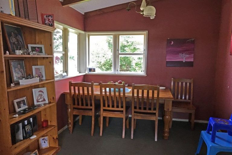 Photo of property in 3 Ries Street, Dannevirke, 4930